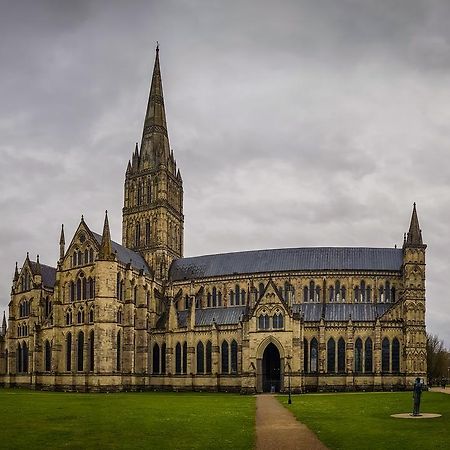 Cathedral View B & B ซอลส์บรี ภายนอก รูปภาพ